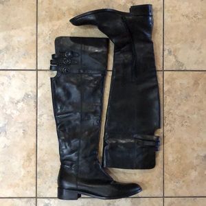 Italian brand Yoox women’s boots Sz 41 Sz 9.5/10